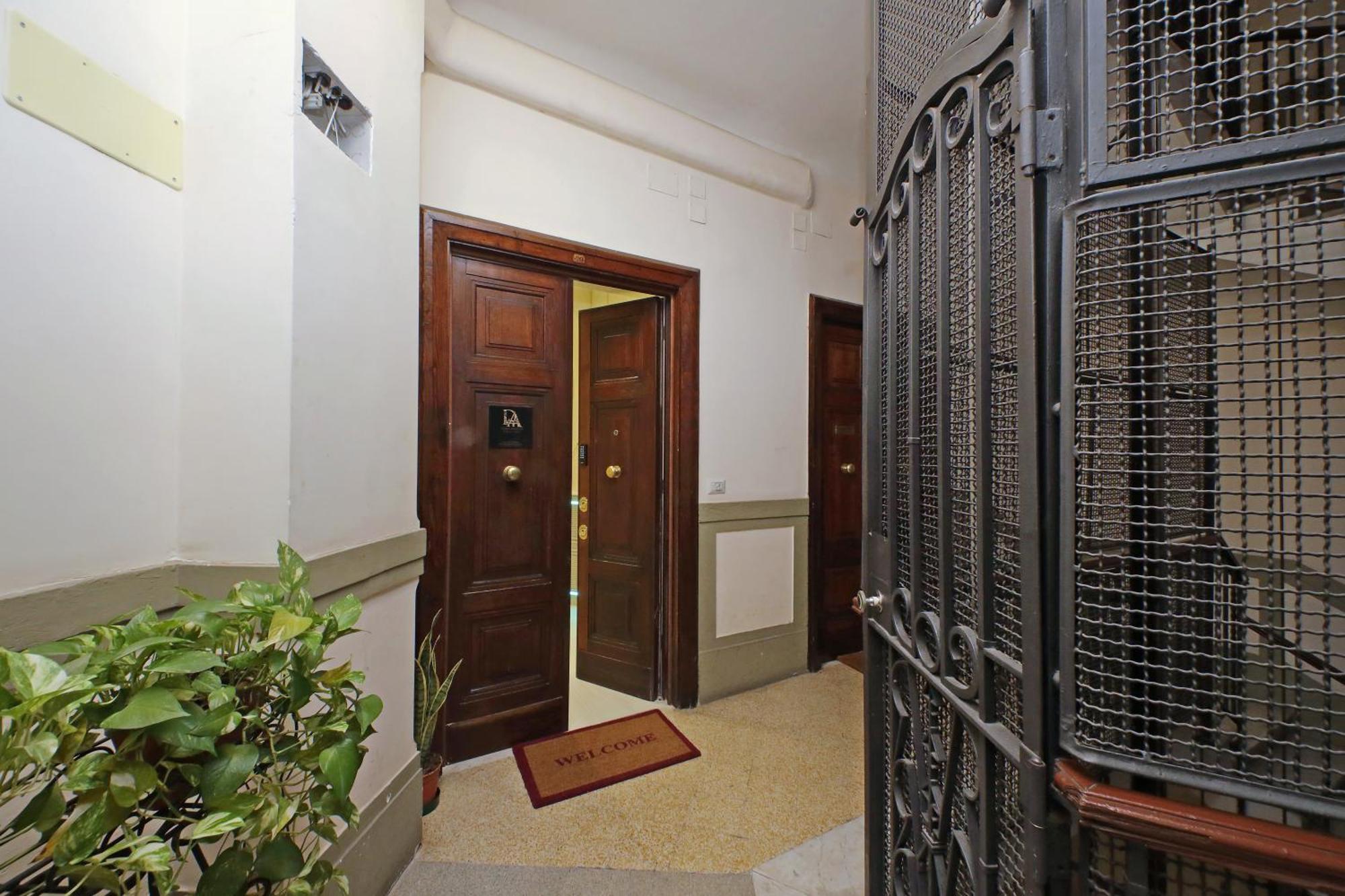 Domus Augustea - San Giovanni Sunset Suites — Photos 1